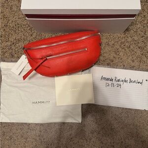 Hammit Charles crossbody, med.
Lighthouse red 
BNWT
$180 shipped US. PayPal